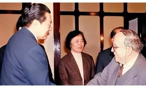 孕妇身上有一道划痕正常吗-孕妇身上有一道划痕-专业孕妇身上有一道划痕怎么回事平台-孕妇身上痒是什么原因引起的